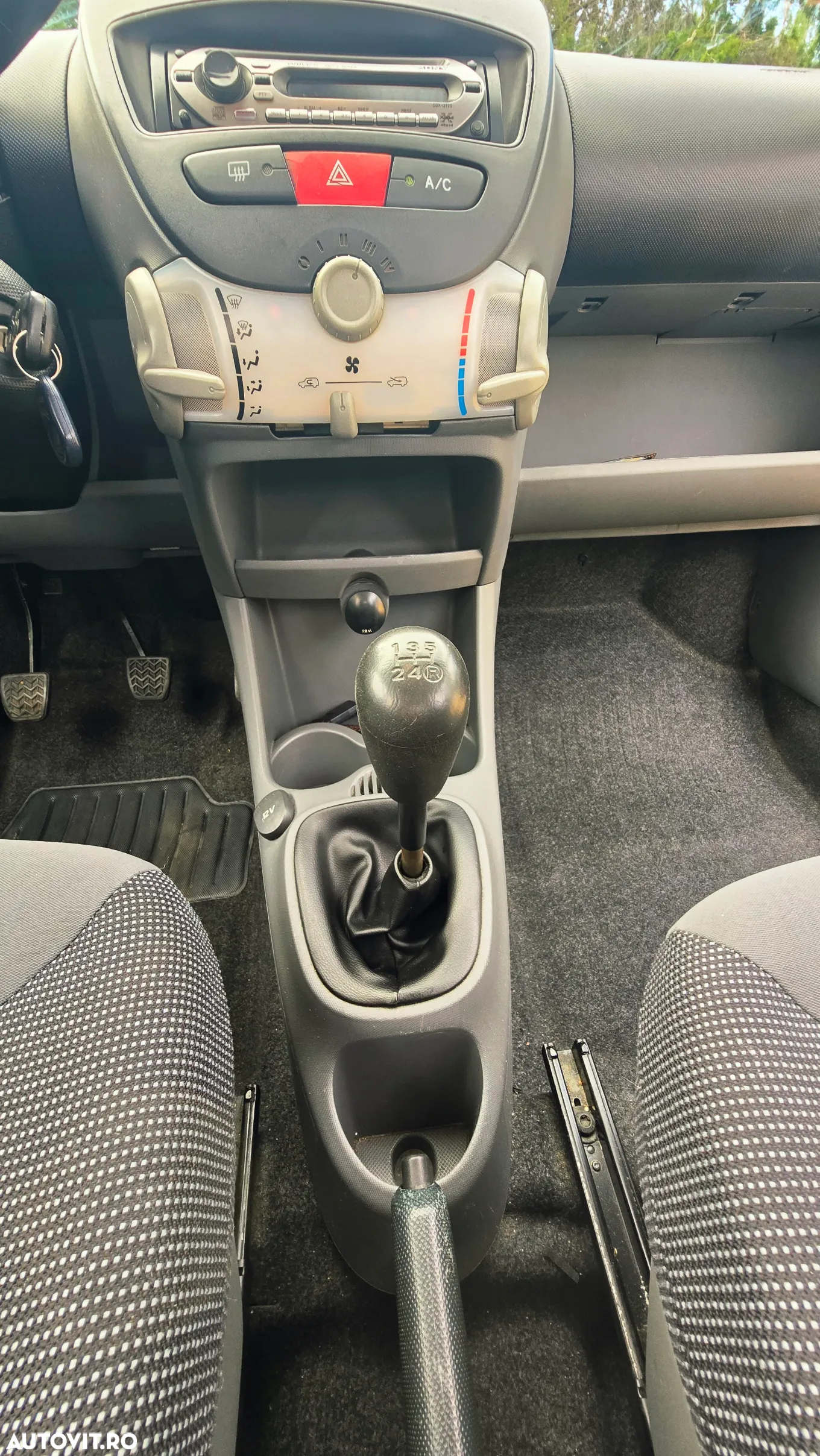 Peugeot 107 - 13