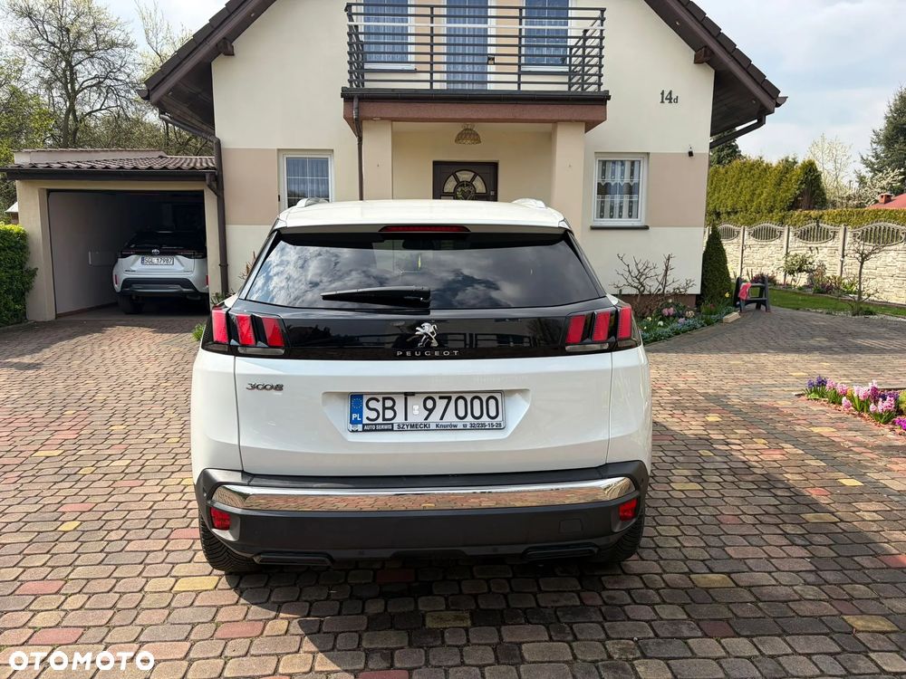 Peugeot 3008 BlueHDi 130 Stop & Start EAT8 Allure - 4