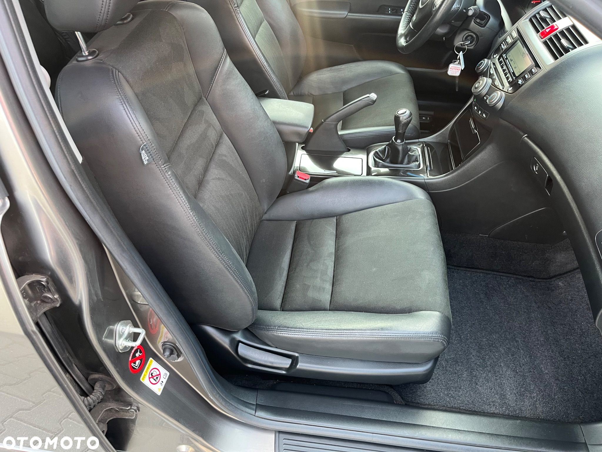 Honda Accord Tourer 2.0 i Sport - 10