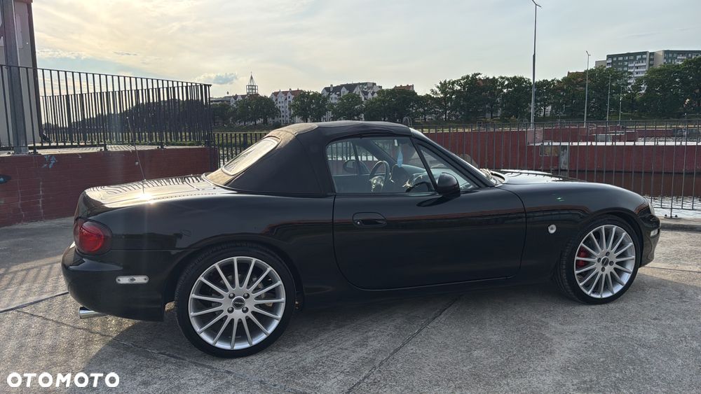 Mazda MX-5 1.6 16V - 24