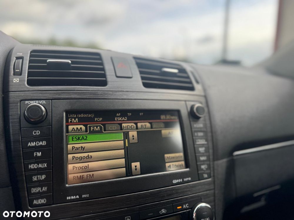 Toyota Avensis 2.0 Sol plus EU5 MS - 29