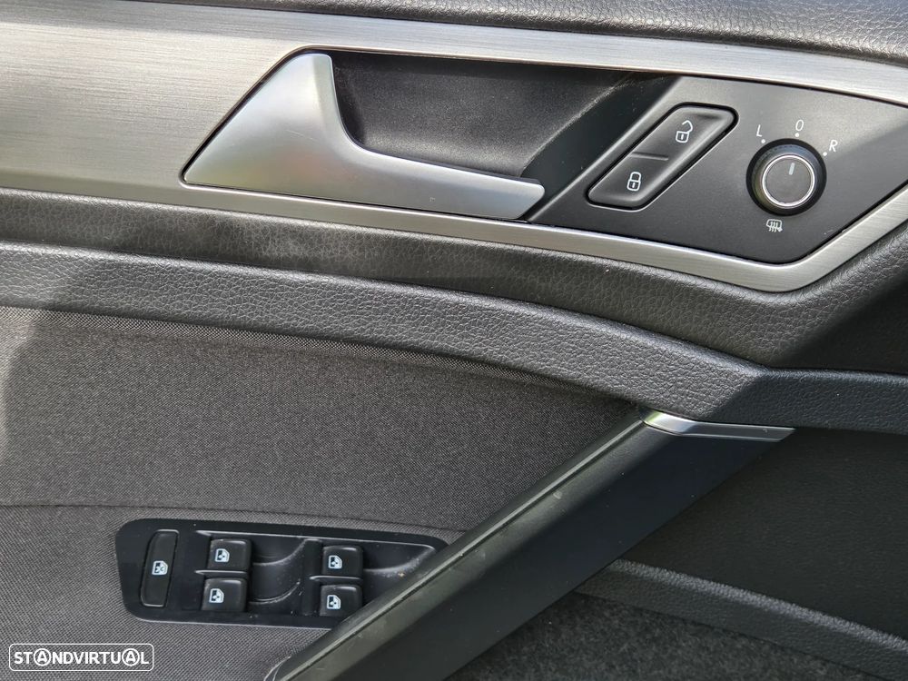 VW Golf Variant 1.6 TDi BlueMotion Trendline - 8
