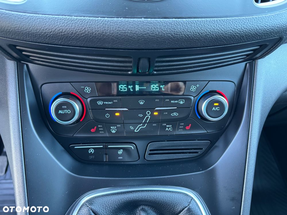 Ford Grand C-MAX - 20