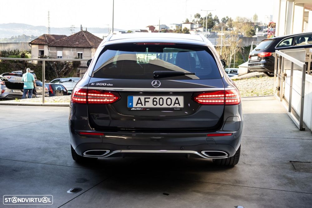 Mercedes-Benz E 300 - 7