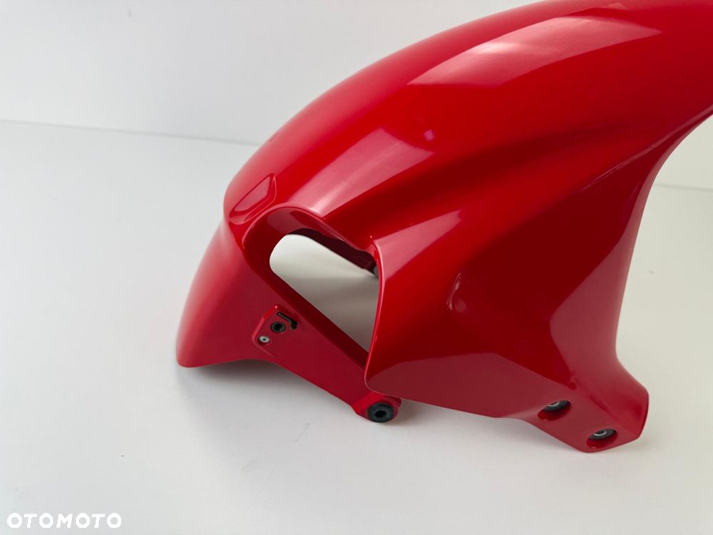 Przedni błotnik Honda CBR 600 RR PC37 B 2005+ - 8