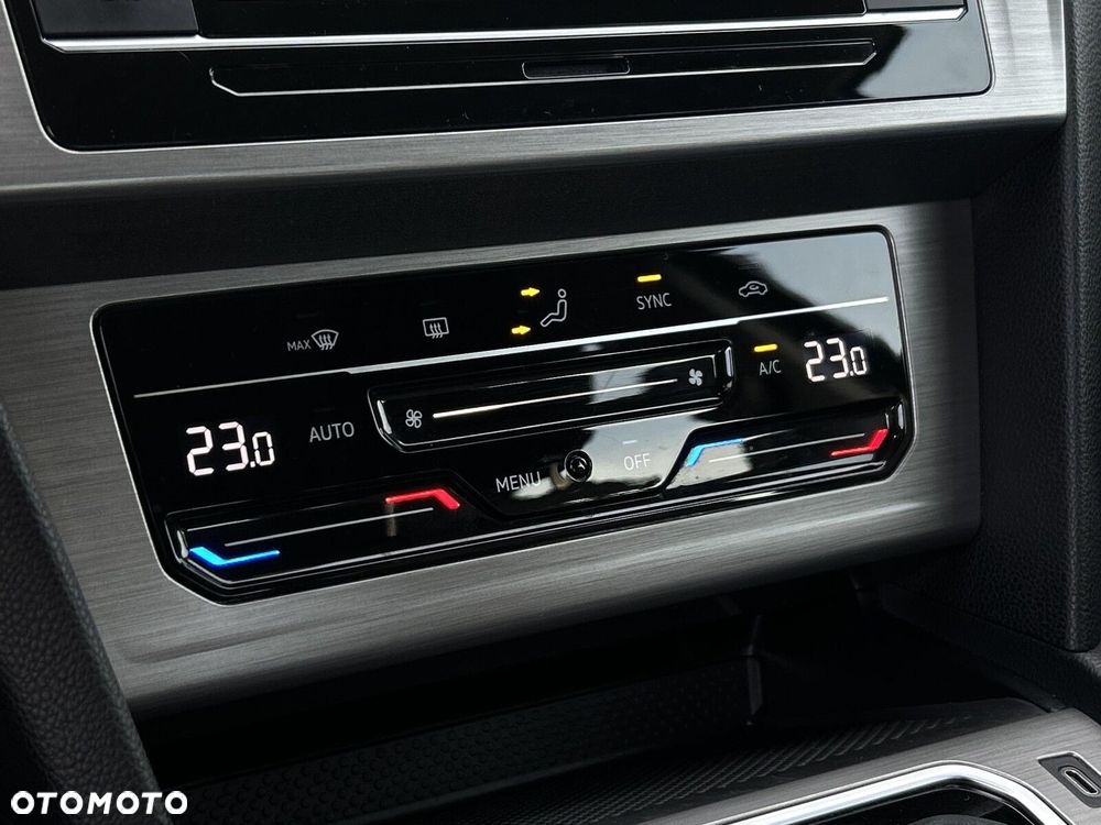 Volkswagen Passat 1.5 TSI EVO Essence DSG - 21