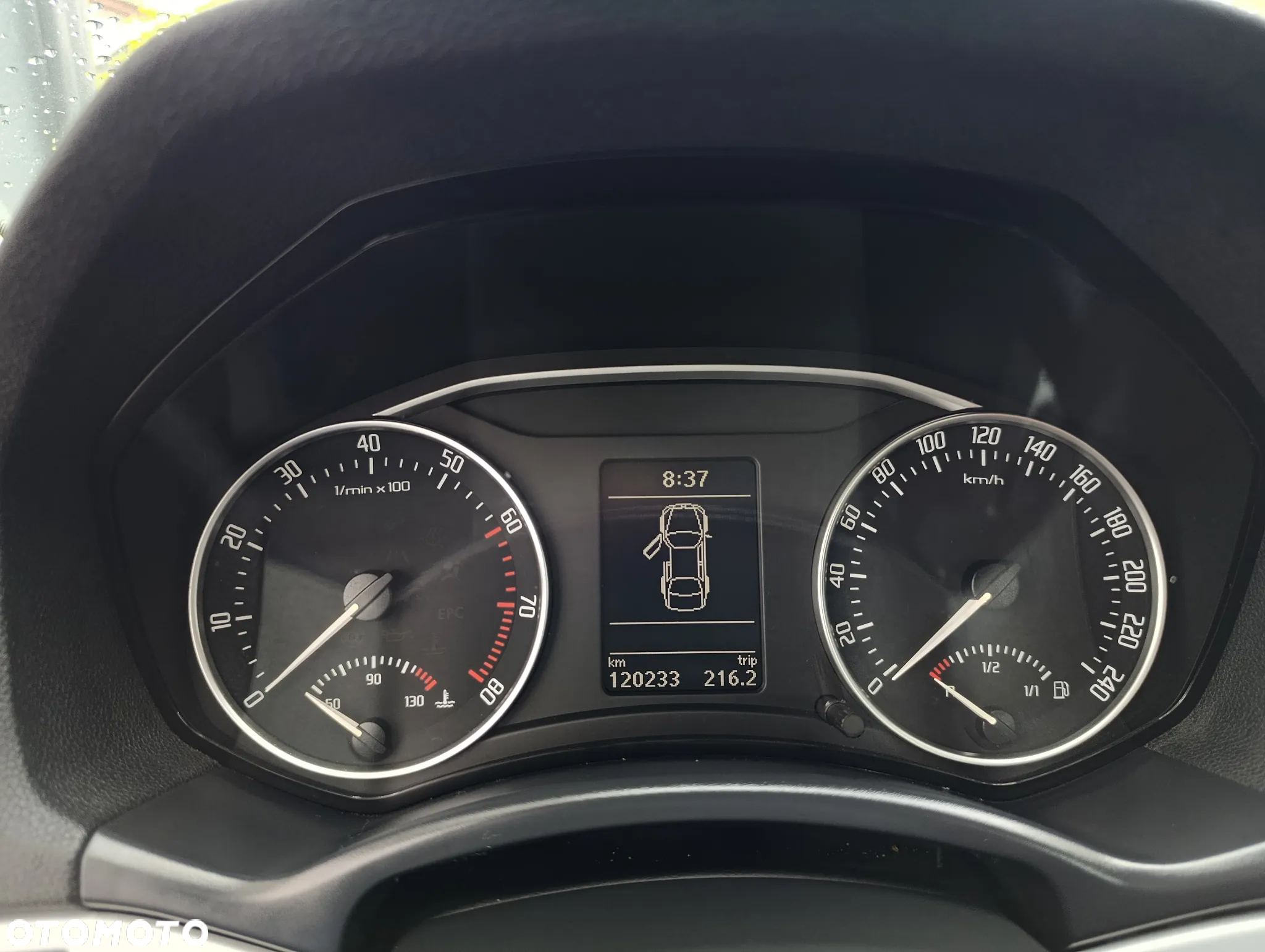 Skoda Octavia 1.6 Family - 12
