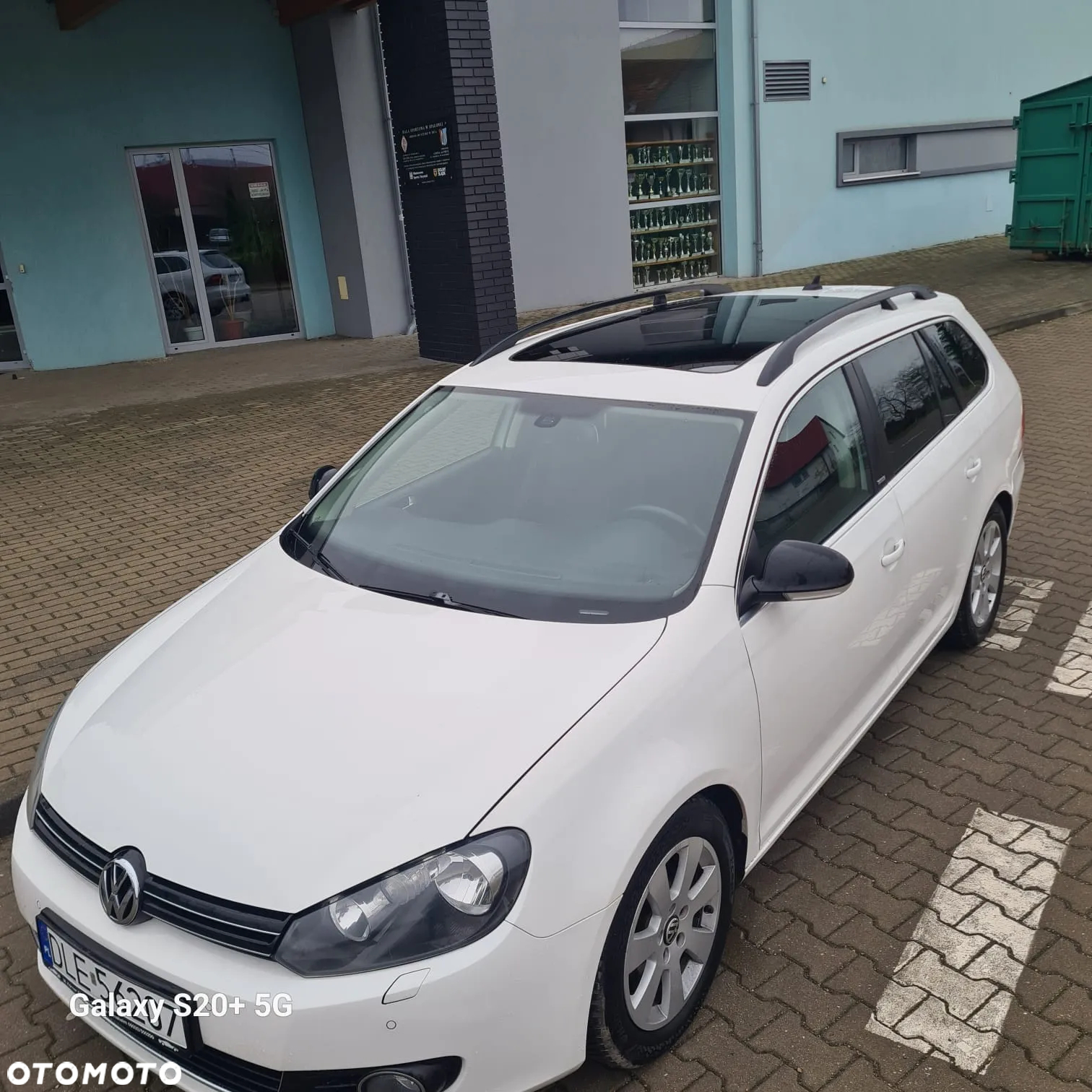 Volkswagen Golf 1.6 TDI DPF BlueMotion Technology MATCH - 18