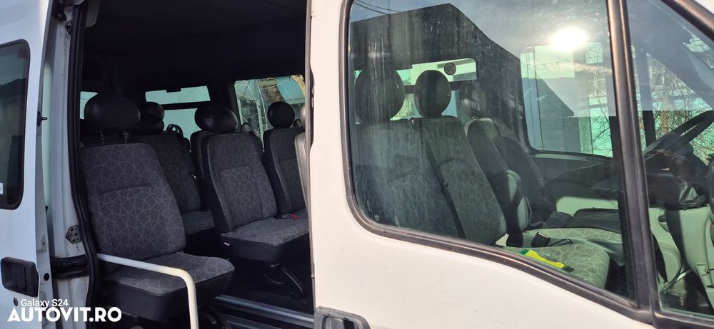 Renault Master 2.5 dCi 120 FAP L1H1 Minibus - 1