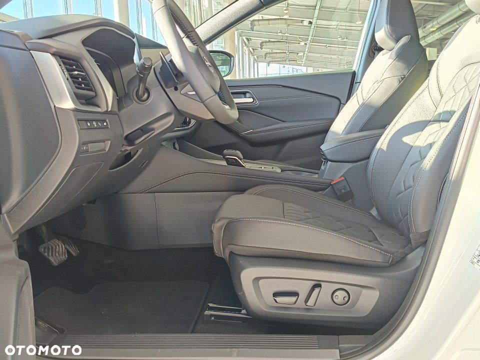 Nissan Qashqai - 12
