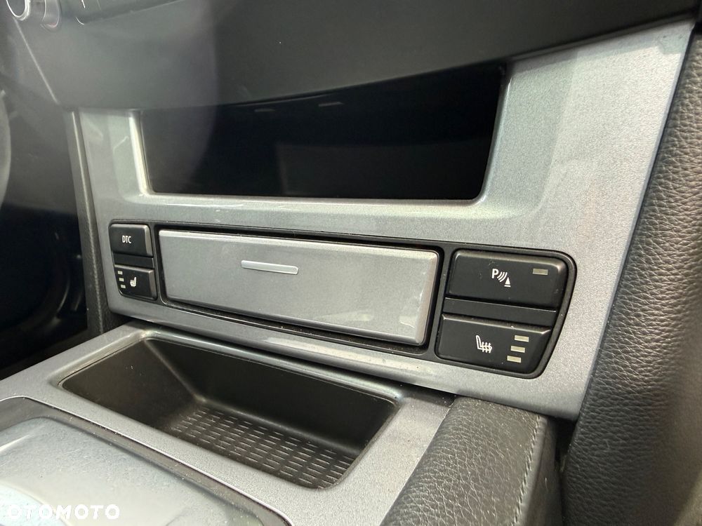 BMW Seria 5 520d Edition Exclusive - 30