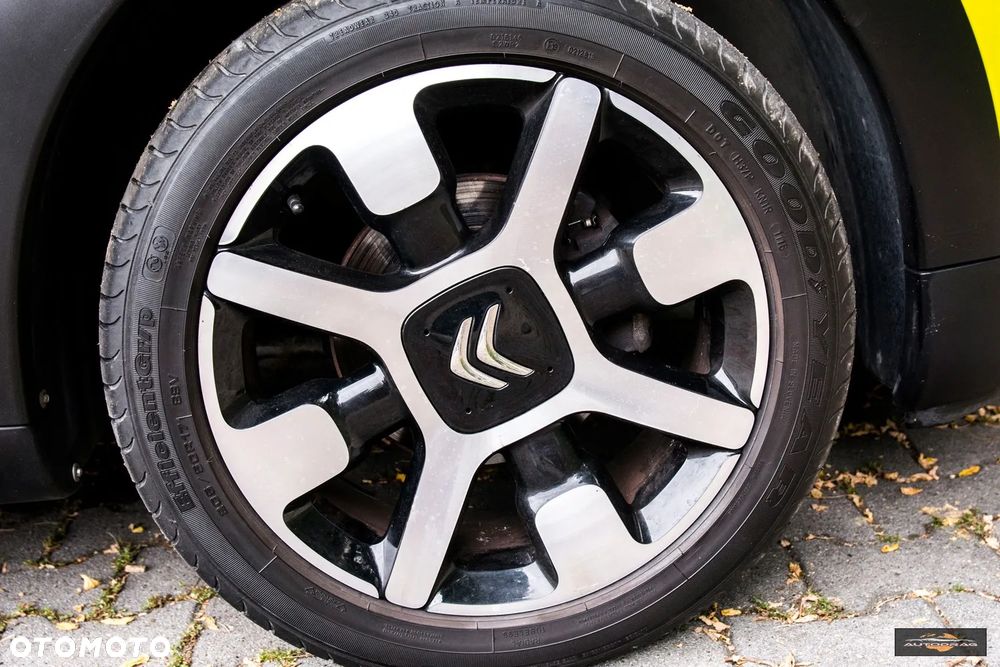 Citroën C4 Cactus 1.2 PureTech Feel Edition S&S - 29