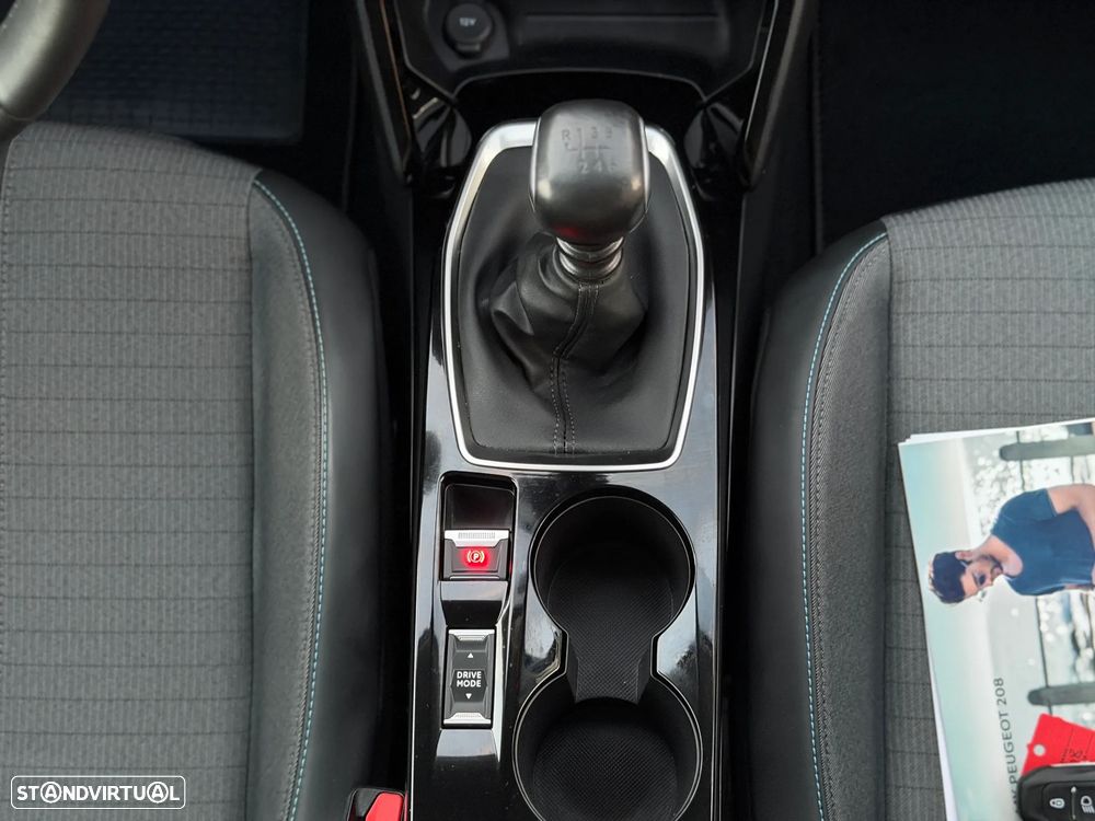 Peugeot 208 1.2 PureTech Allure Pack - 12