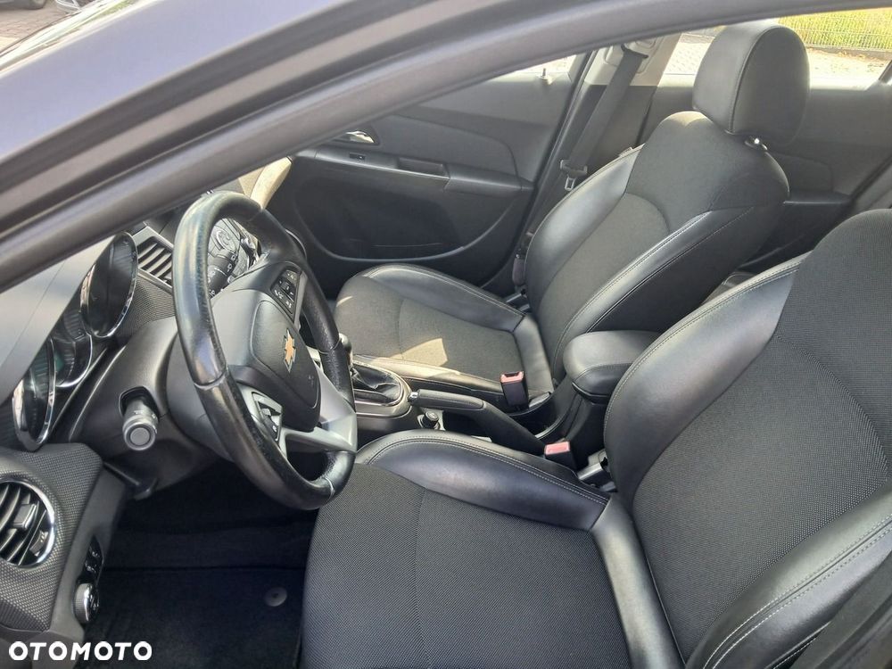 Chevrolet Cruze 2.0 D LT - 13