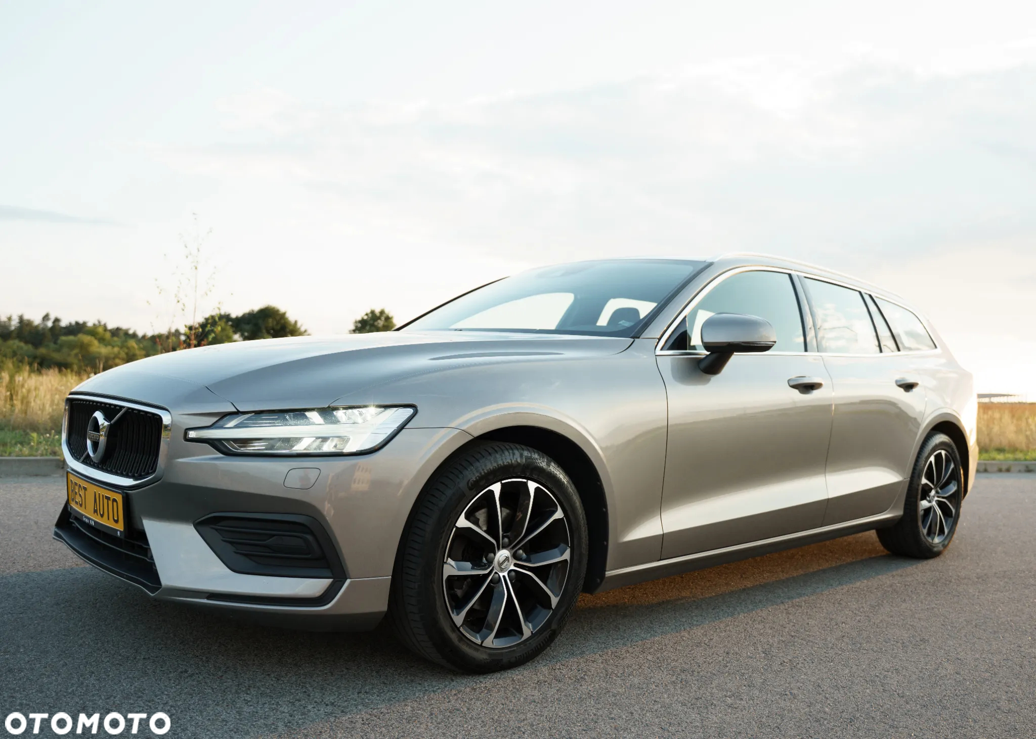 Volvo V60 D3 AWD Momentum - 4