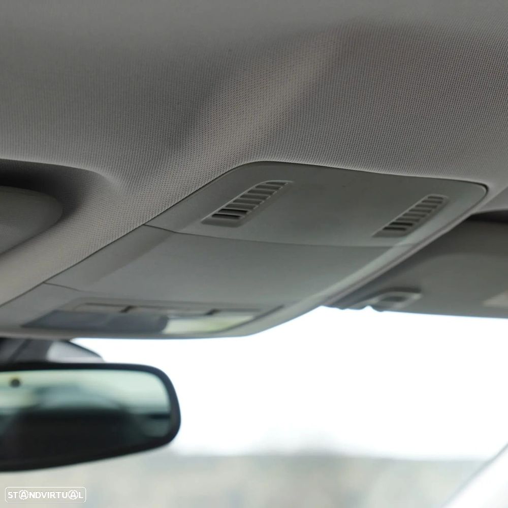 Opel Astra Caravan - 27