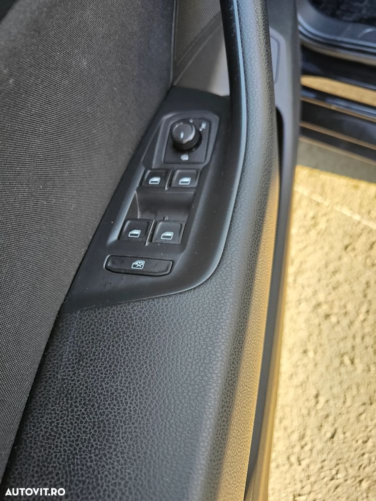 Volkswagen Passat 2.0 TDI DSG (BlueMotion Technology) Comfortline - 5