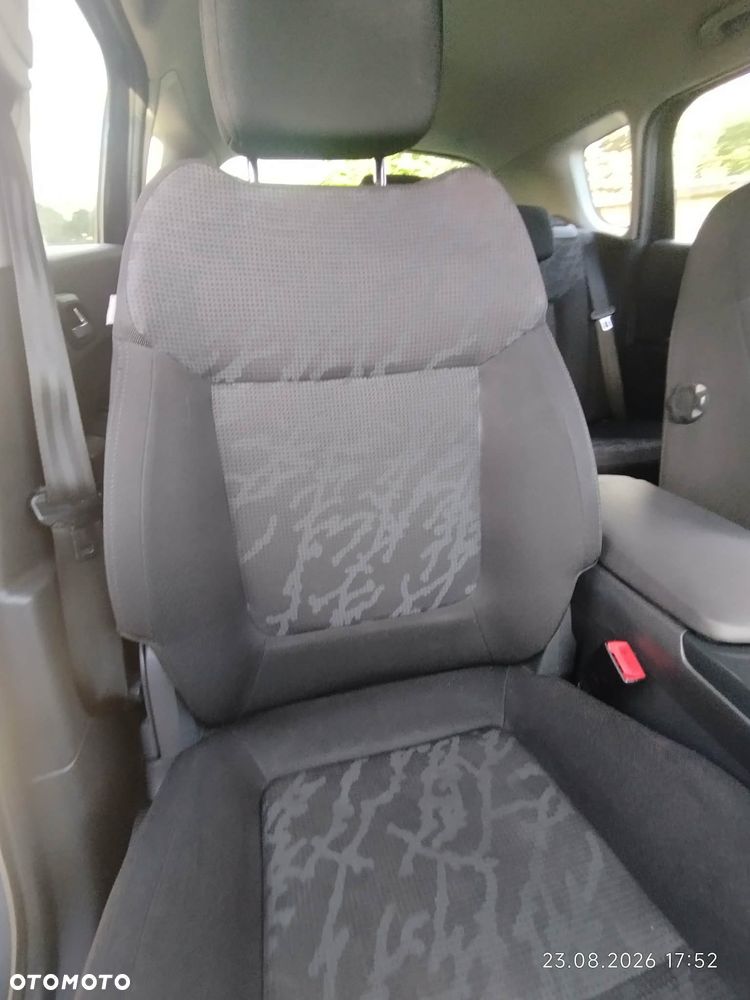 Peugeot 3008 - 12