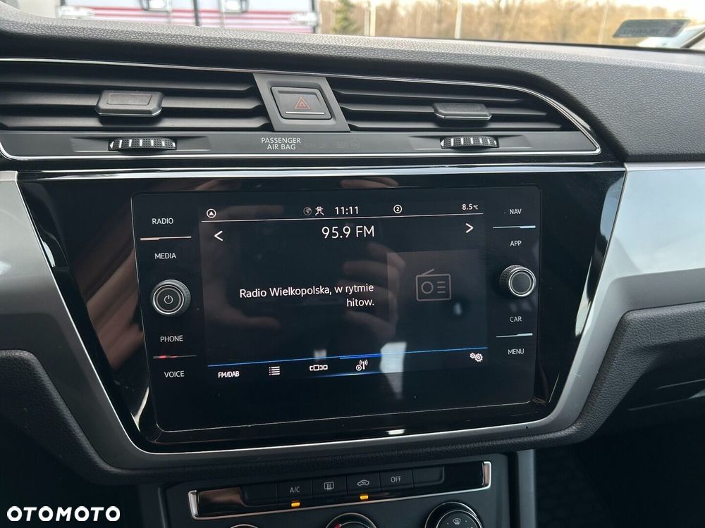 Volkswagen Touran 1.5 TSI EVO Comfortline - 27