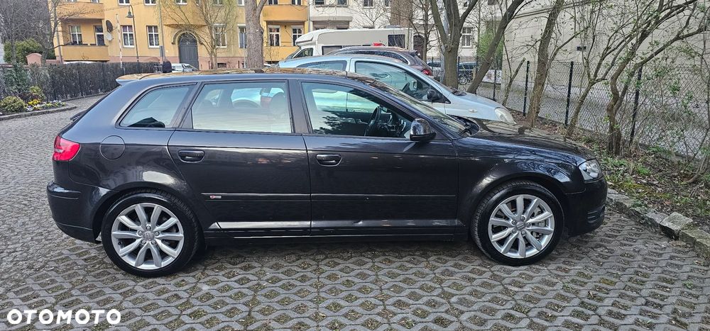 Audi A3 Sportback 3.2 quattro (DSG) S tronic S line Sportpaket plus - 7