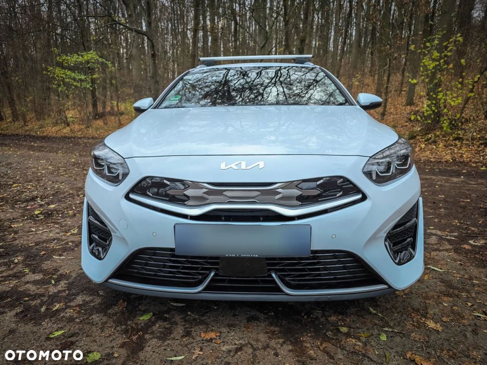 Kia Ceed 1.6 GDI PHEV L Business Line DCT - 9