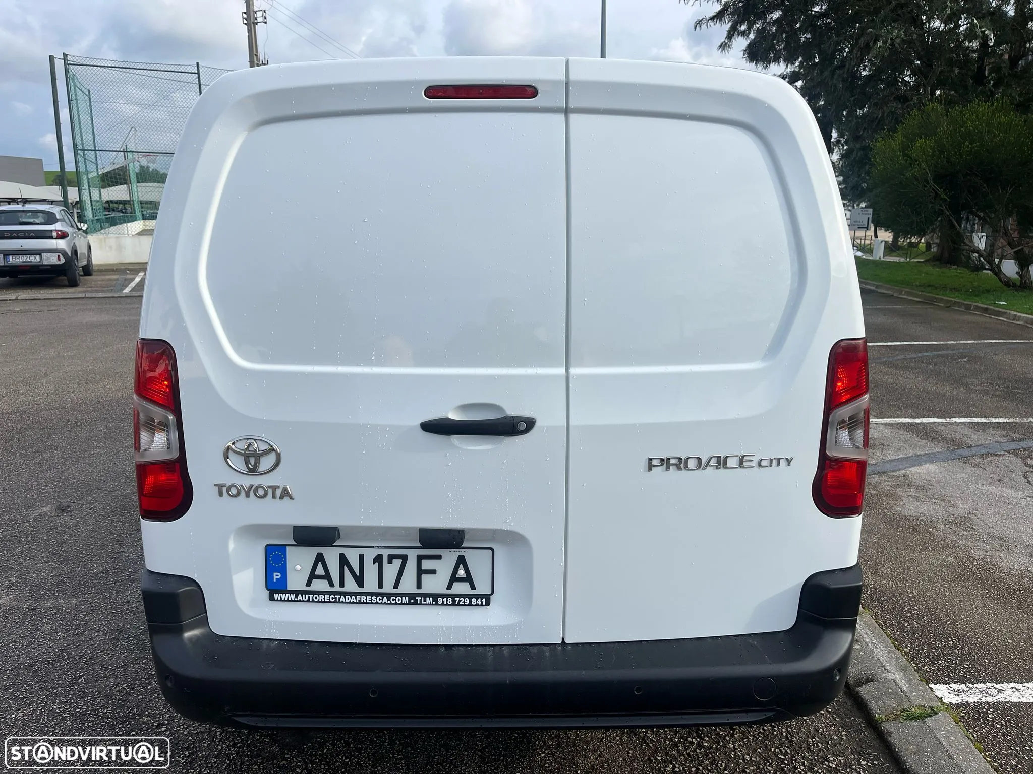 Toyota PROACE CITY L1 1.5 102cv - AC - IVA DEDUTÍVEL - 13