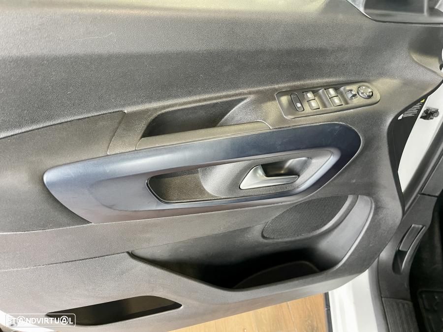 Peugeot Rifter 1.2 PureTech Allure - 23