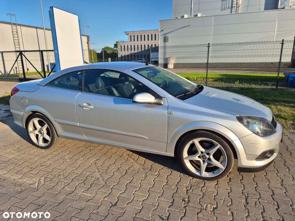 Opel Astra 1.9 CDTI Sport - 20
