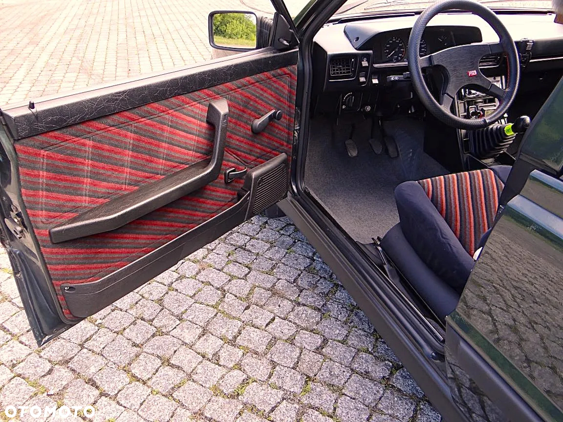 Polonez Caro - 21