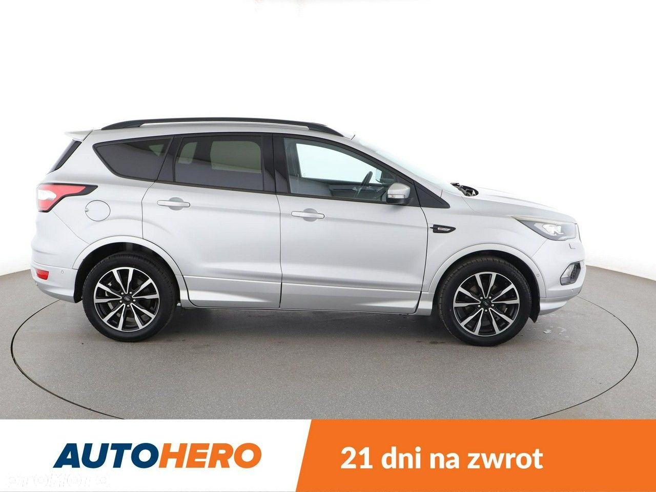 Ford Kuga 1.5 EcoBlue FWD ST-Line - 9