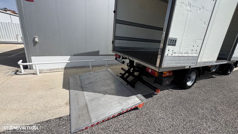 Mitsubishi Canter 3C13 C/ Plataforma elevatória - 28