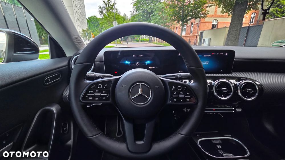 Mercedes-Benz CLA 250 e PHEV 8G-DCT - 18