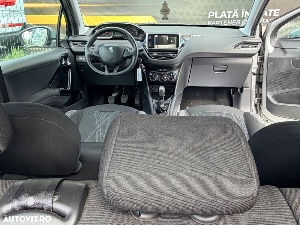 Peugeot 208 PureTech 110 Stop & Start Active - 15