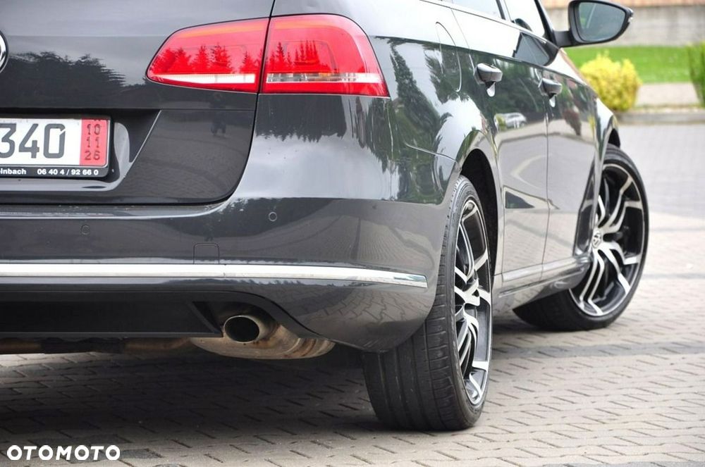 Volkswagen Passat Variant - 12