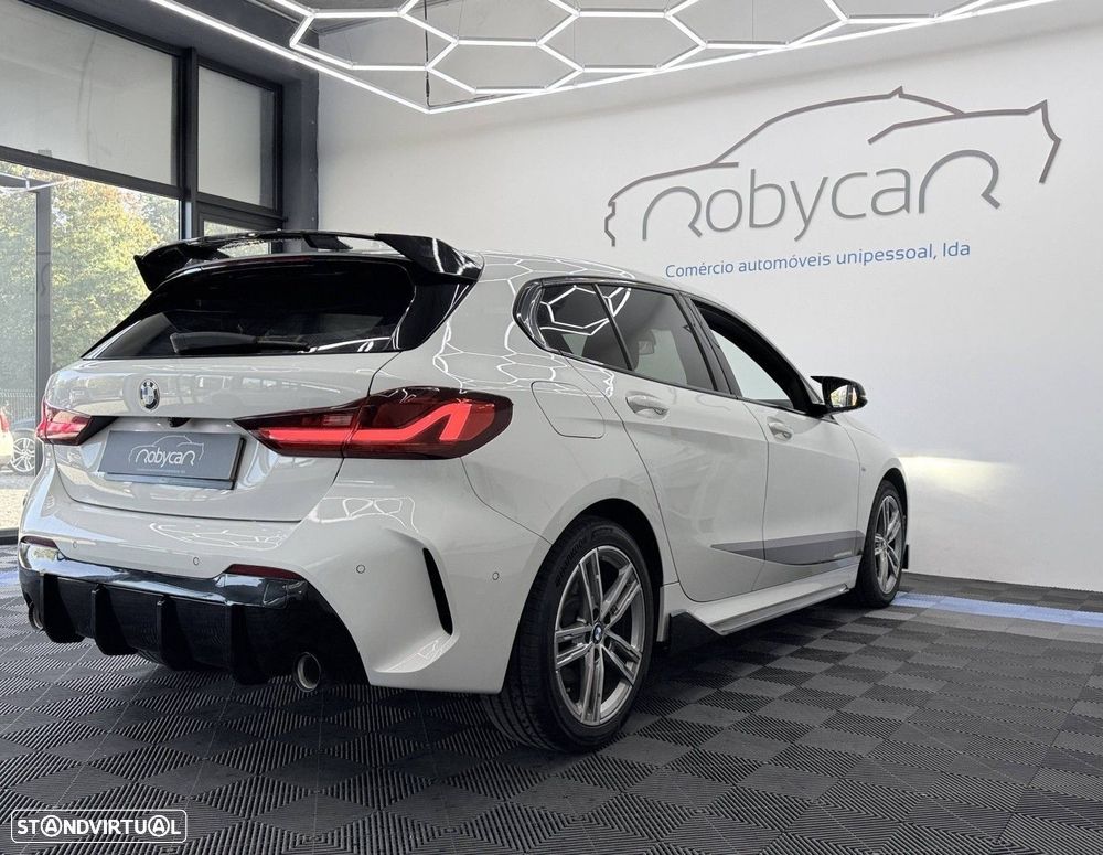 BMW 118 d Pack M - 9