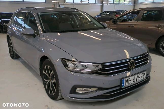Volkswagen Passat Variant - 2