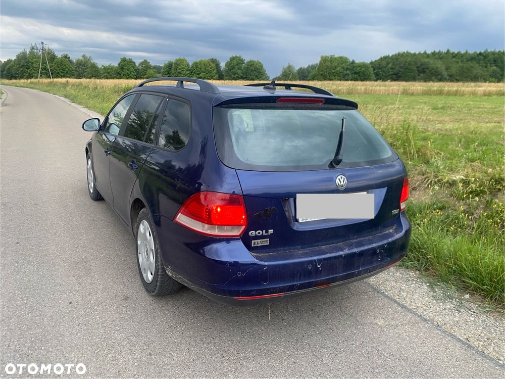Volkswagen Golf - 4