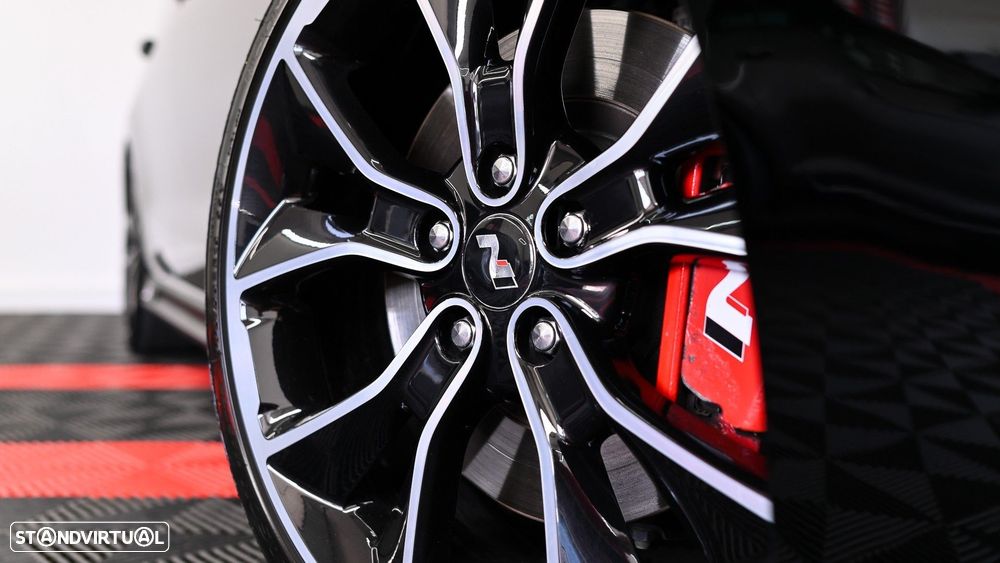 Hyundai i30 2.0 T-GDi Pack Performance — fotografia 17