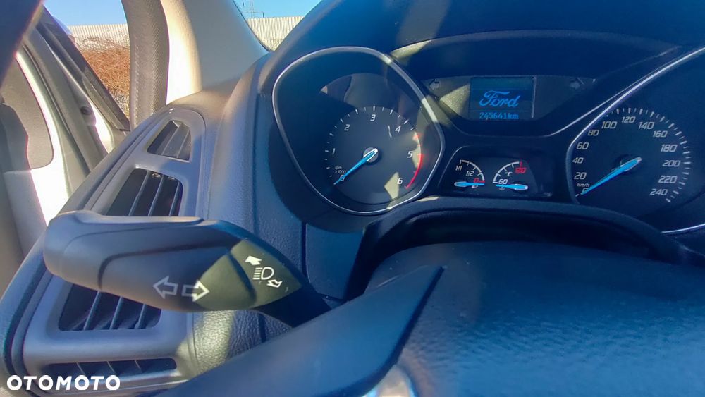 Ford Focus 1.6 TDCi Edition - 22