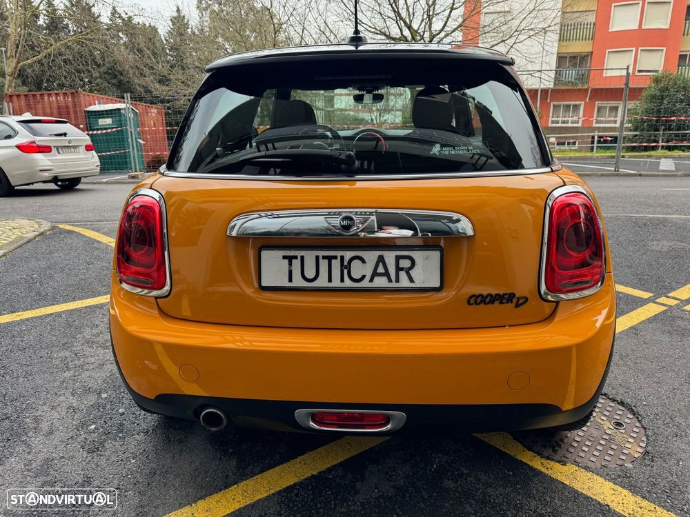MINI 3 Portas Cooper D - 6