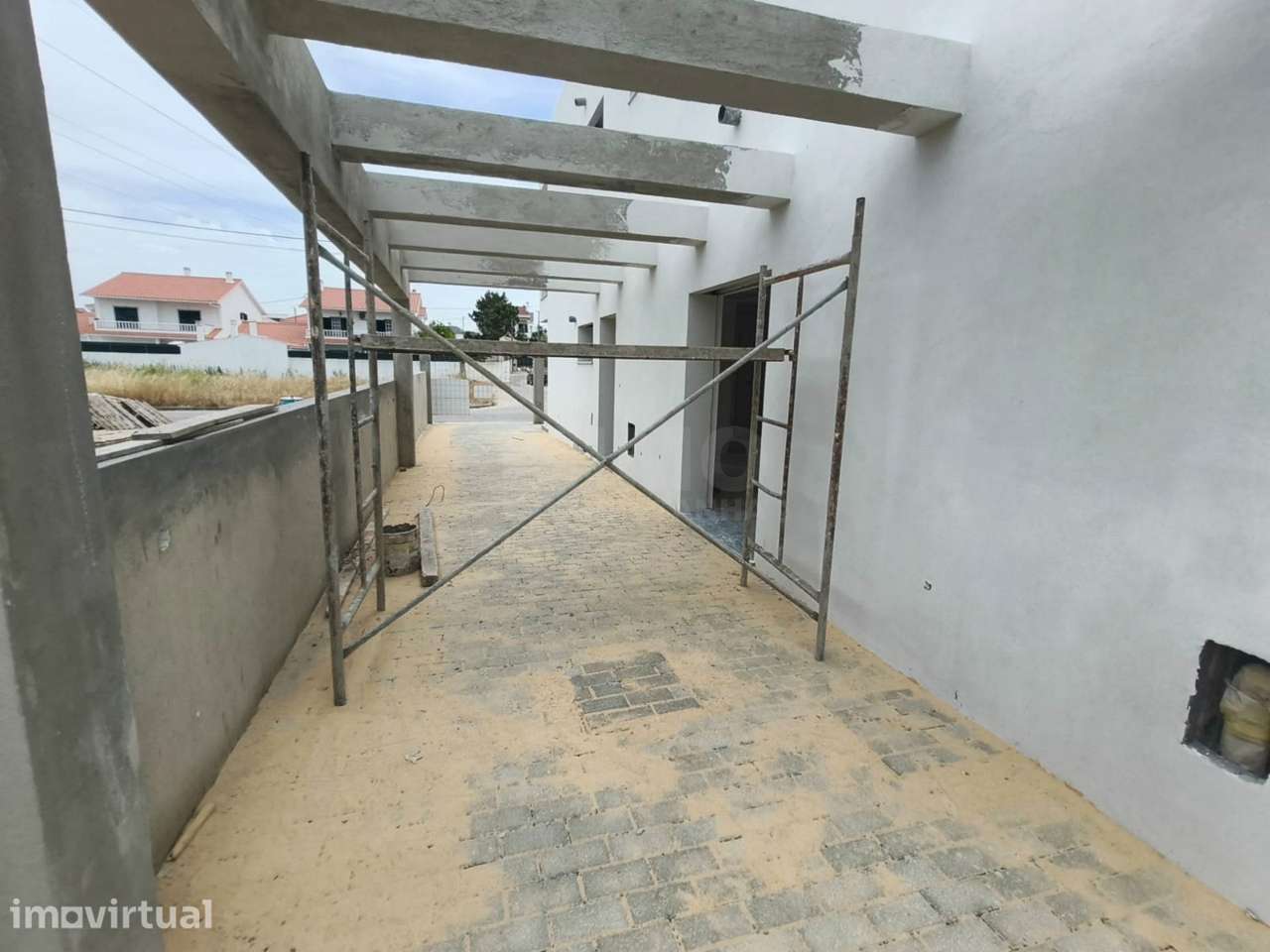 Moradia V3 Duplex c/ Jardim e Piscina  – Qtª das Laranjeiras - Fernão - Grande imagem: 4/25