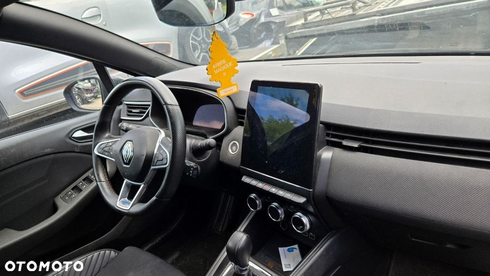 Renault Clio - 7