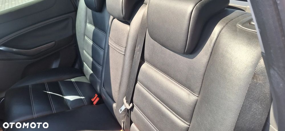 Ford Kuga 2.0 TDCi Titanium - 24