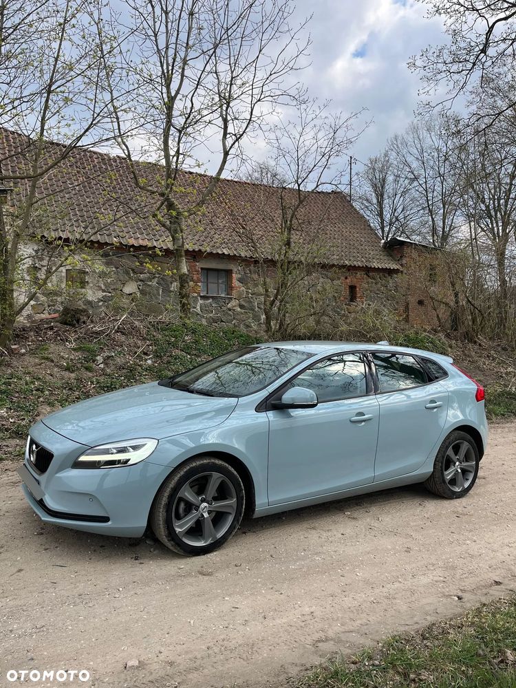 Volvo V40 D2 Drive-E SCR Momentum - 2