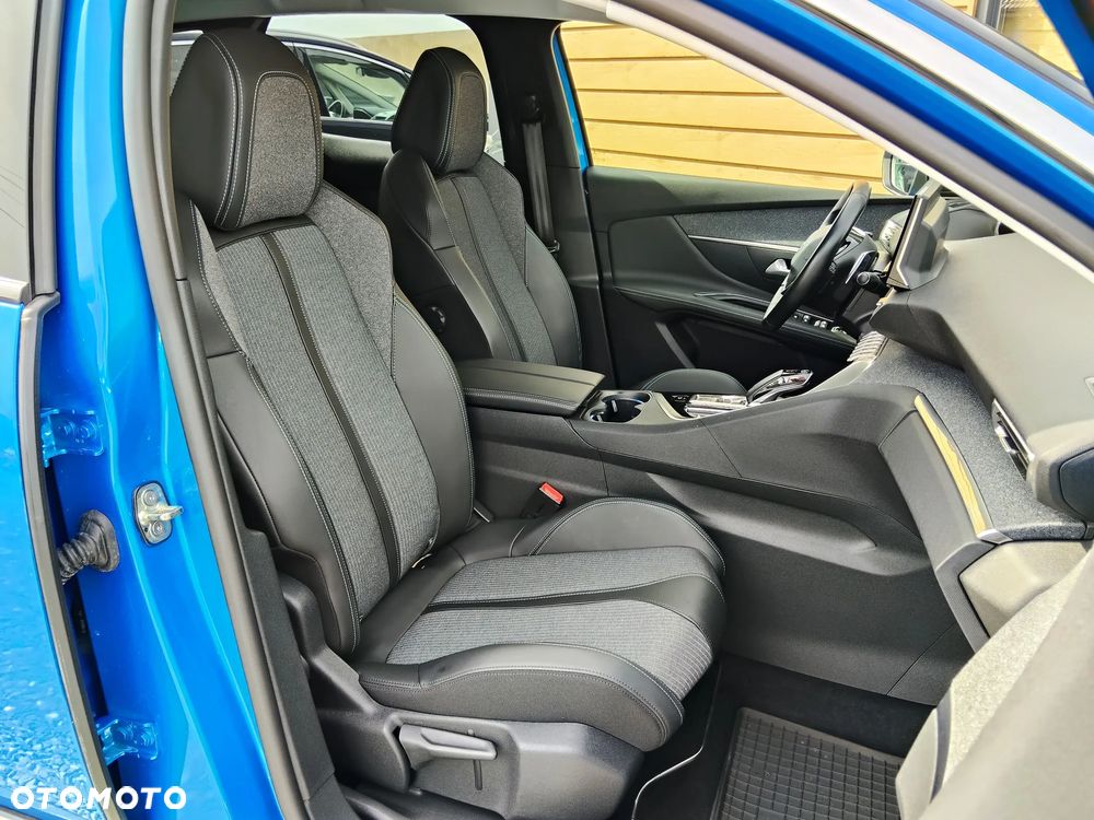 Peugeot 3008 BlueHDi 130 Stop & Start EAT8 Allure Pack - 25
