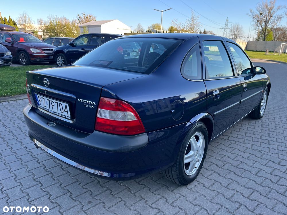 Opel Vectra 1.6 CD - 6