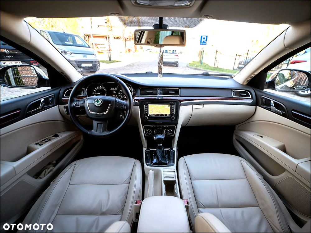 Skoda Superb - 17