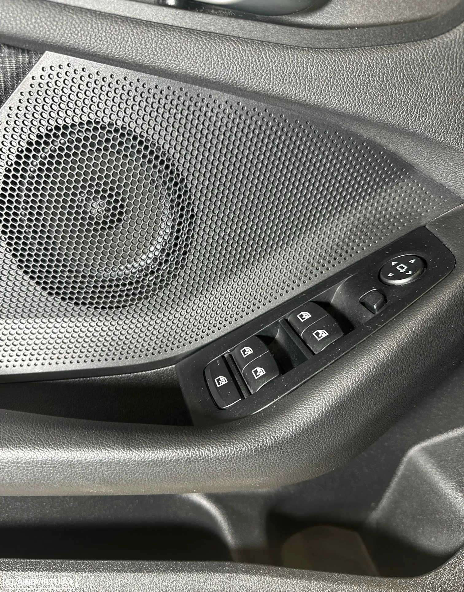 BMW 116 d Corporate Edition Auto - 13