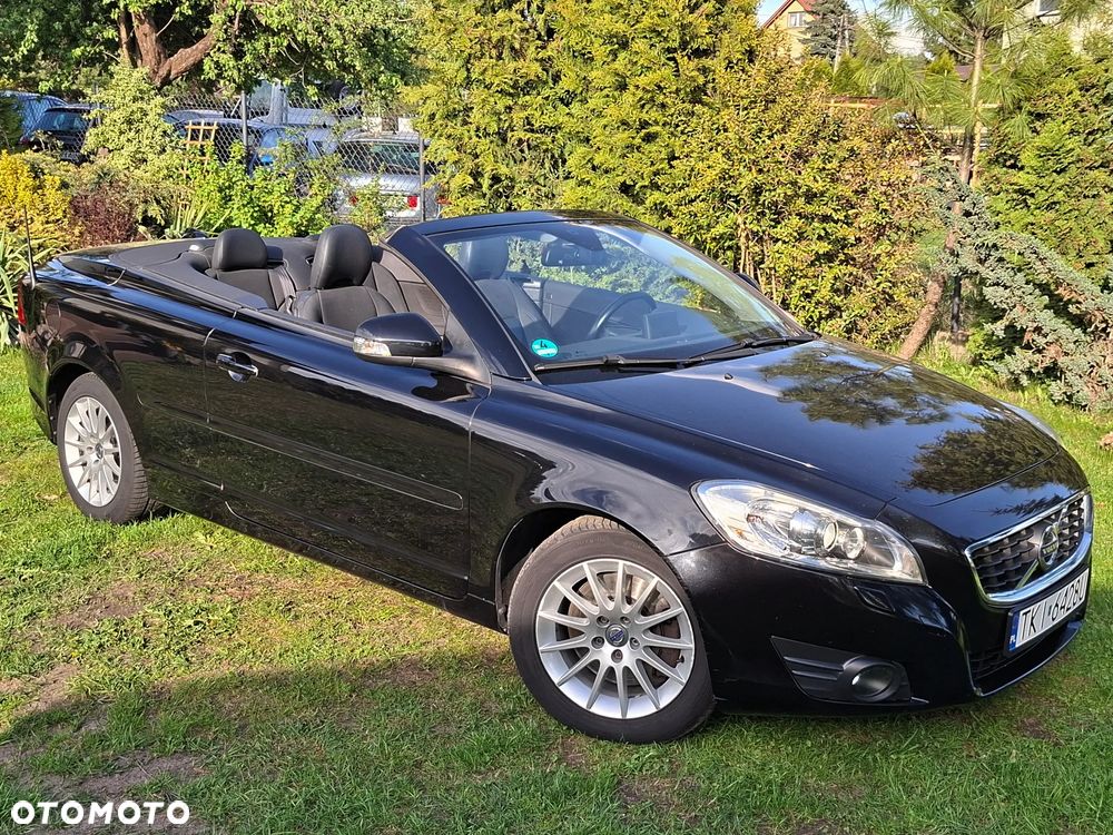 Volvo C70 D3 Momentum - 13