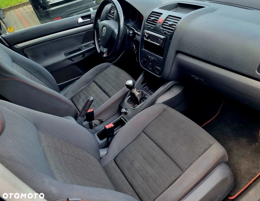 Volkswagen Golf 1.9 TDI Comfortline - 14